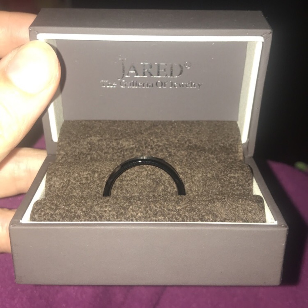 Men’s Wedding Band